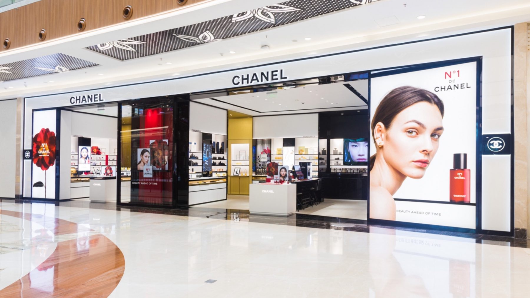 The First Fragrance And Beauty Boutique With CHANEL PRIVE In Jakarta