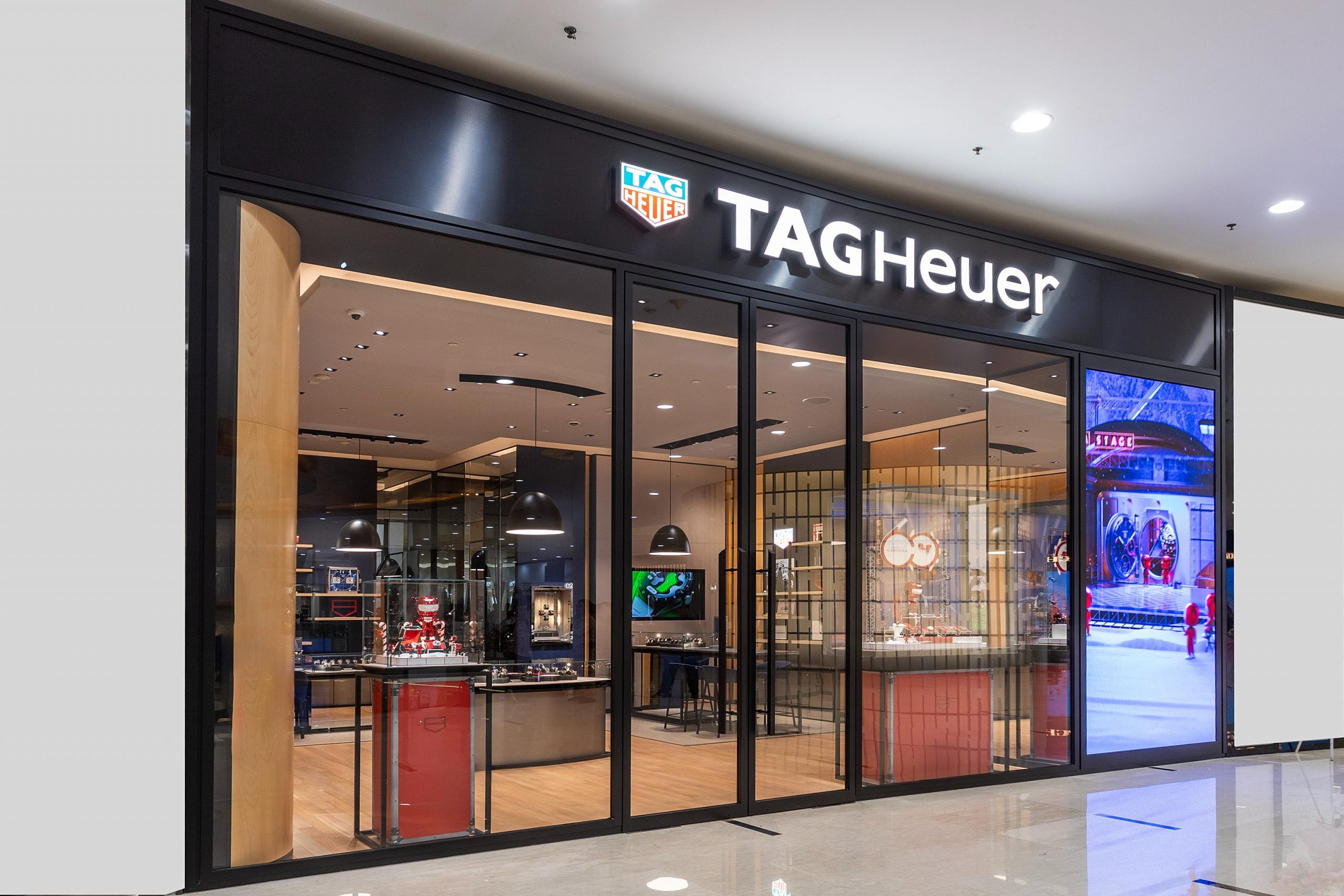 TAG Heuer Stores Time International