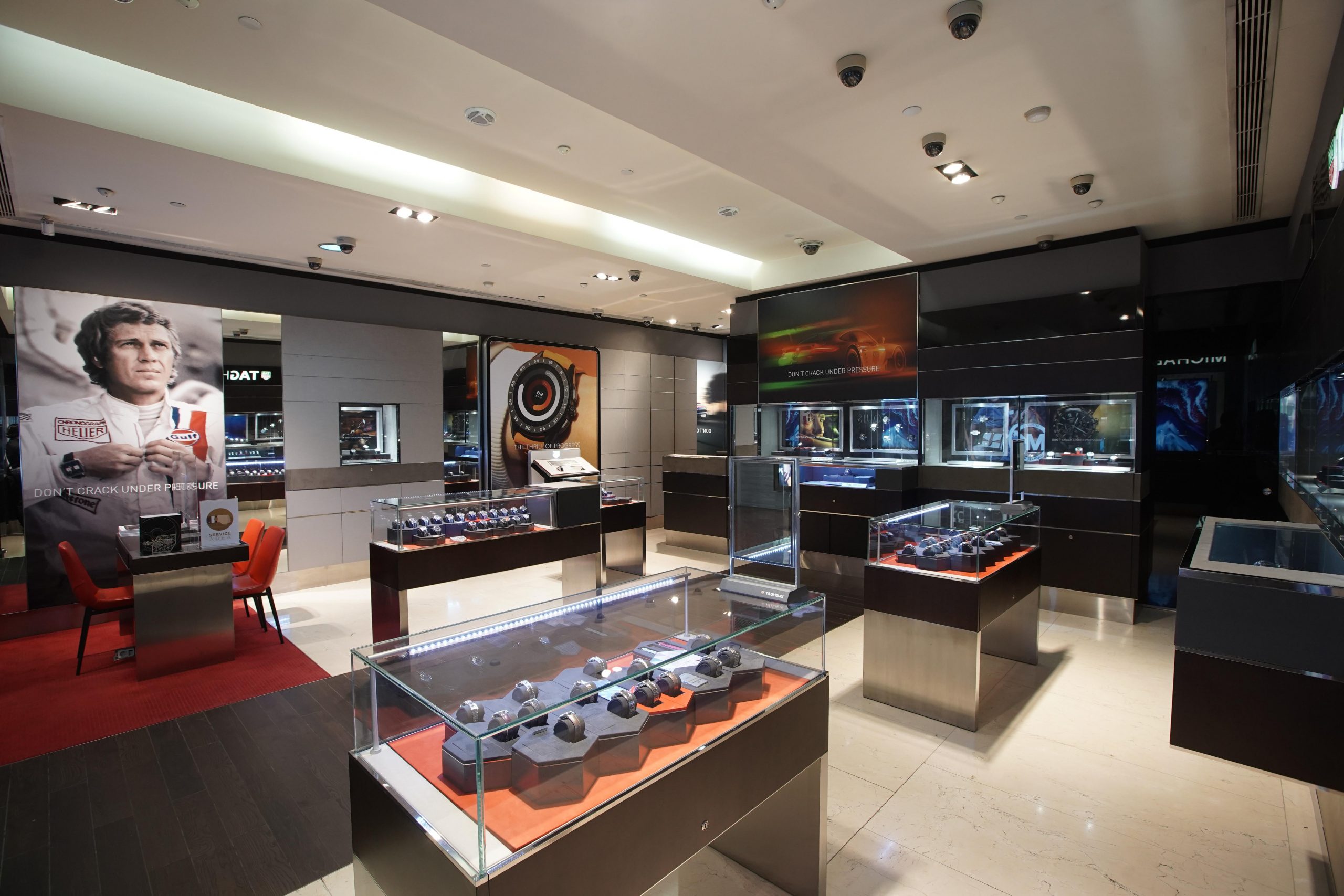 TAG Heuer Stores Time International