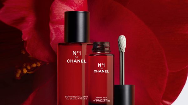 CHANEL Skincare Introduces the N°1 DE CHANEL SÉRUM YEUX REVITALISANT