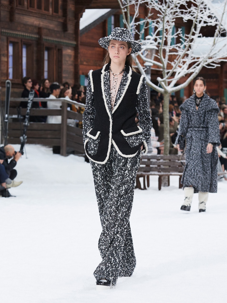 Chanel ski wear 2019 online