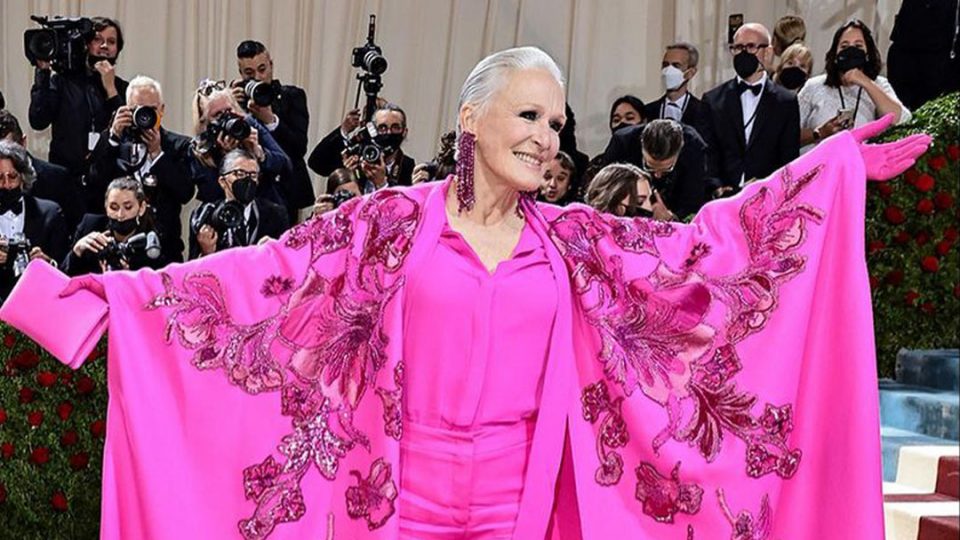 glenn close met gala 2022 valentino