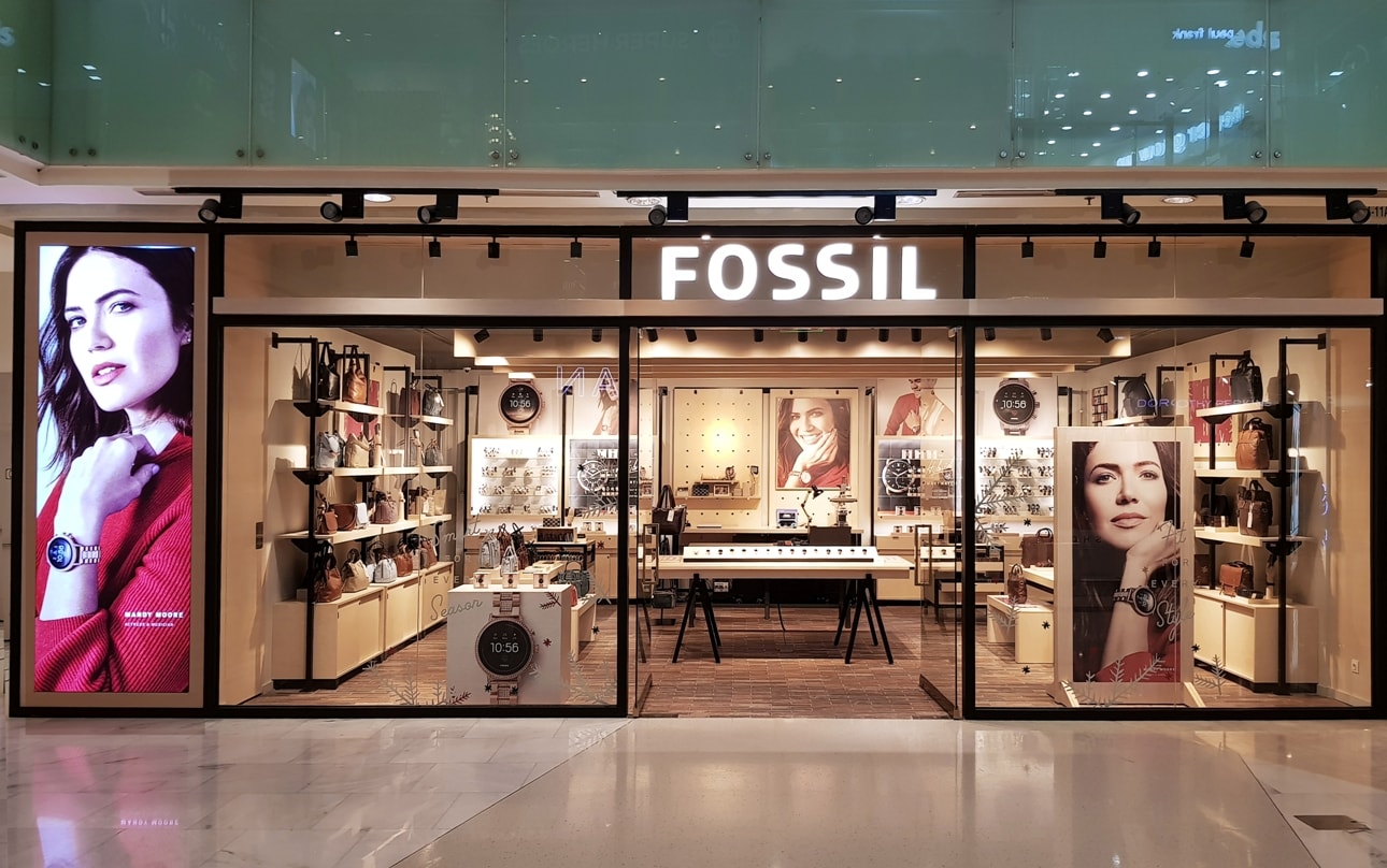 fossil outlet